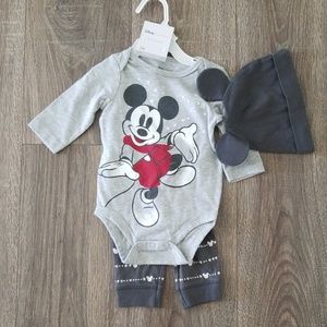 NWT Disney Outfit with Hat